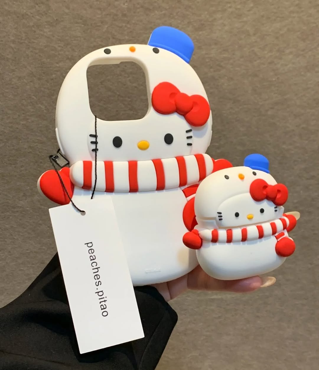 Hello Kitty Snowman AirPods Case