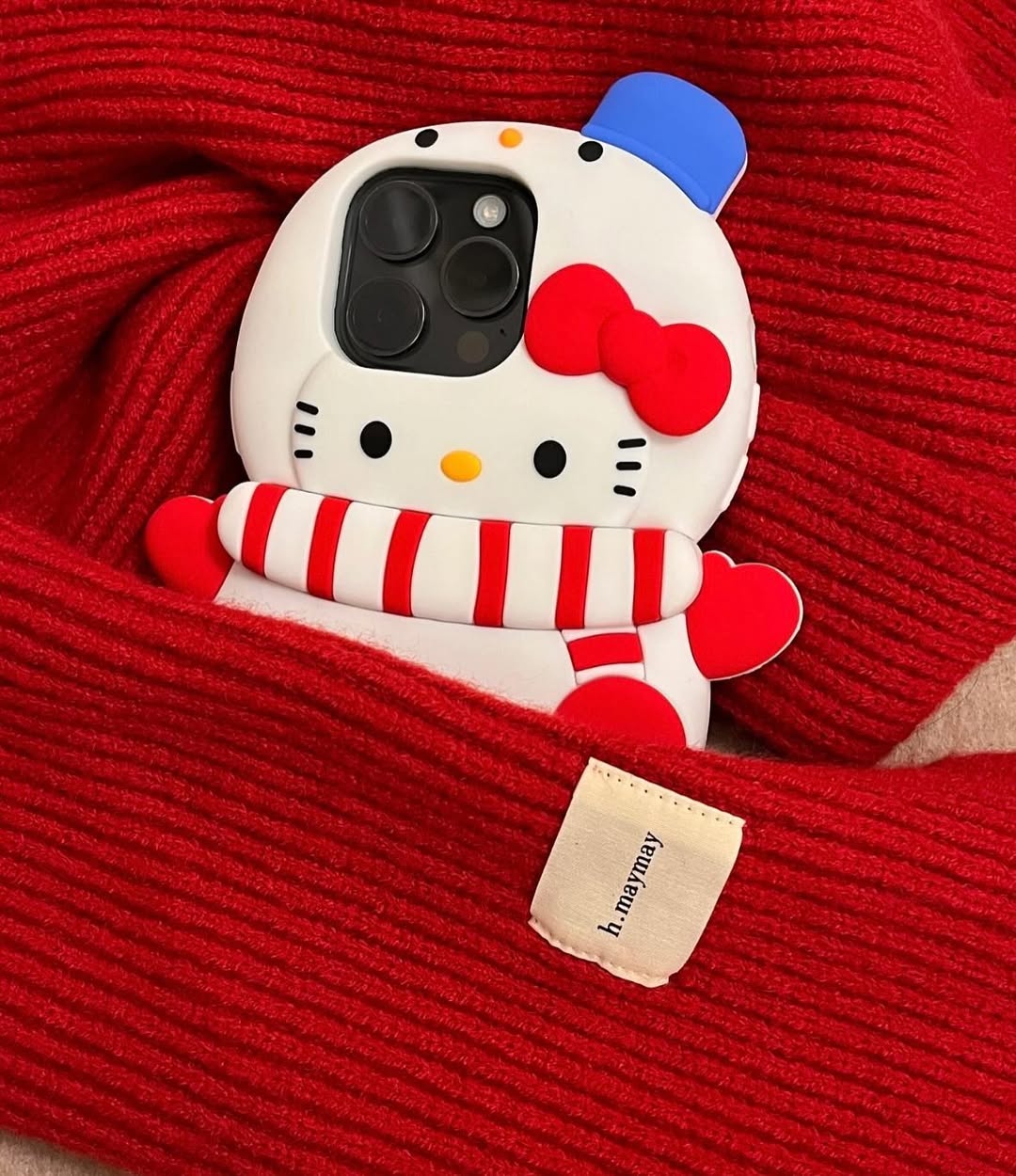 Hello Kitty Snowman Phone Case