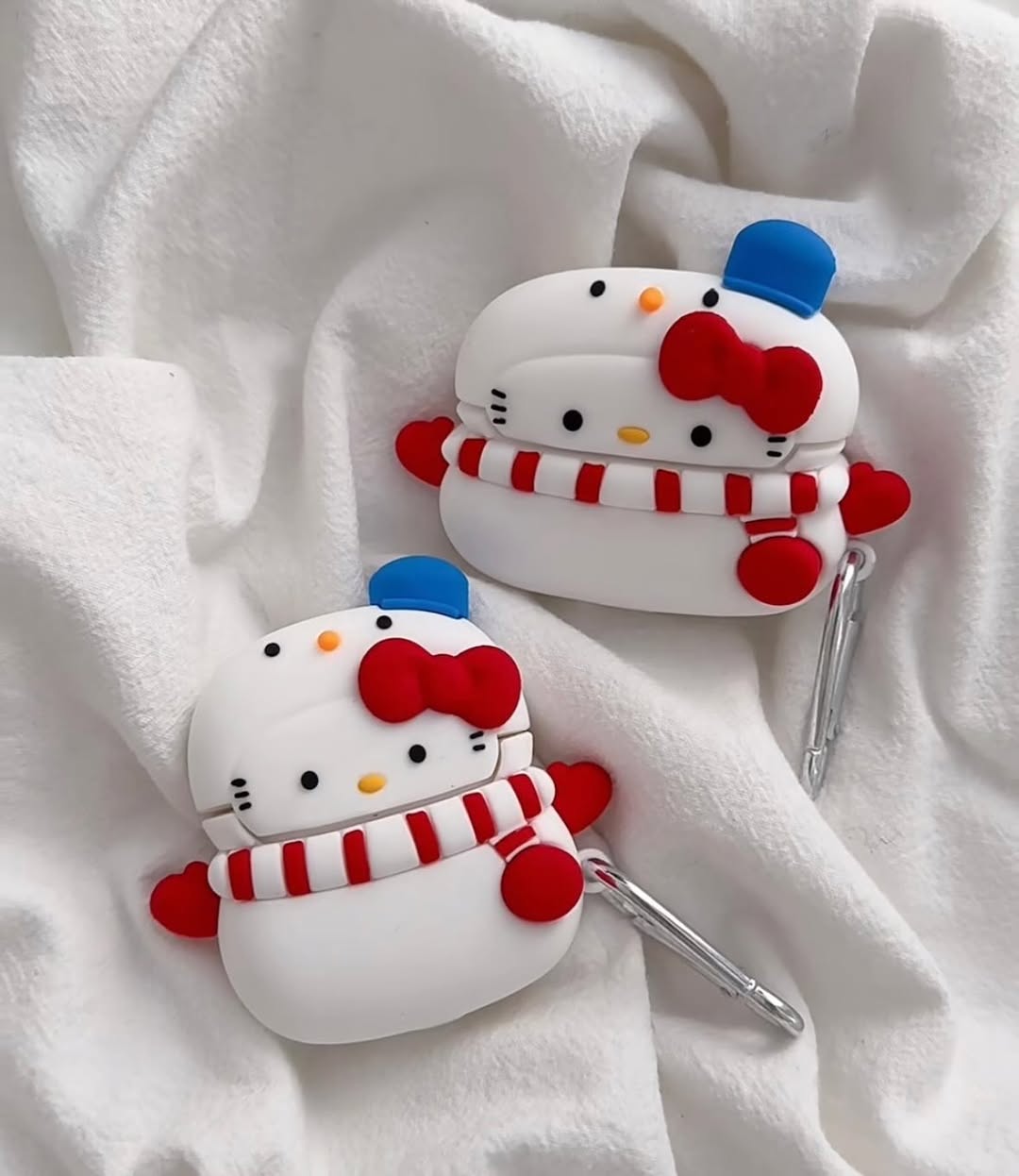 Hello Kitty Snowman AirPods Case