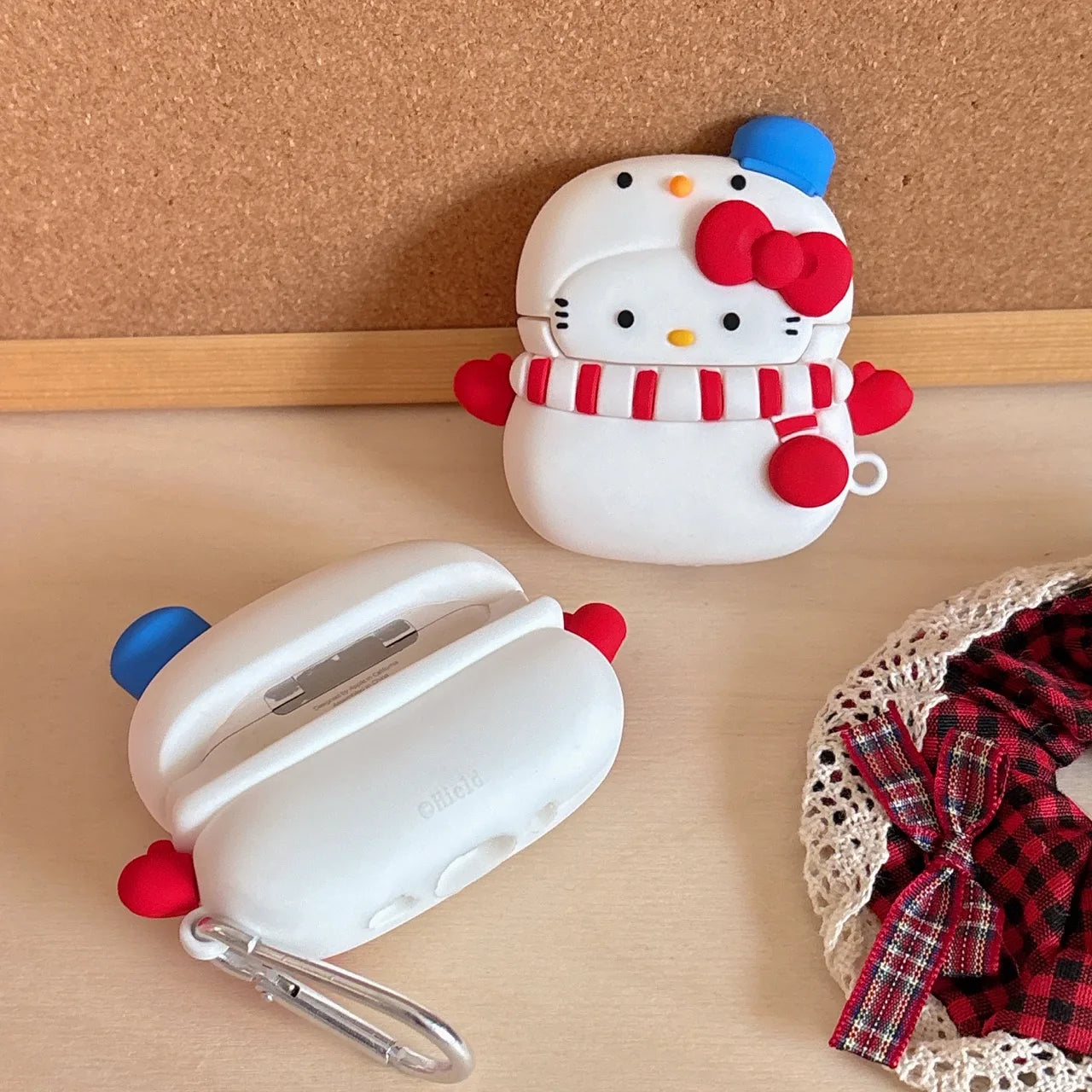 Hello Kitty Snowman AirPods Case