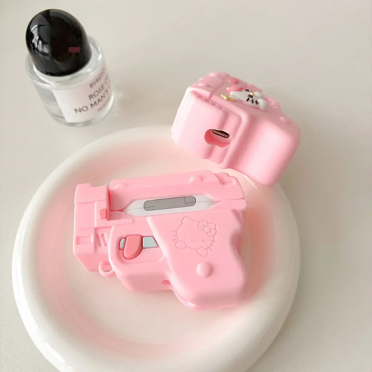 Hello Kitty Gun Airpods Case