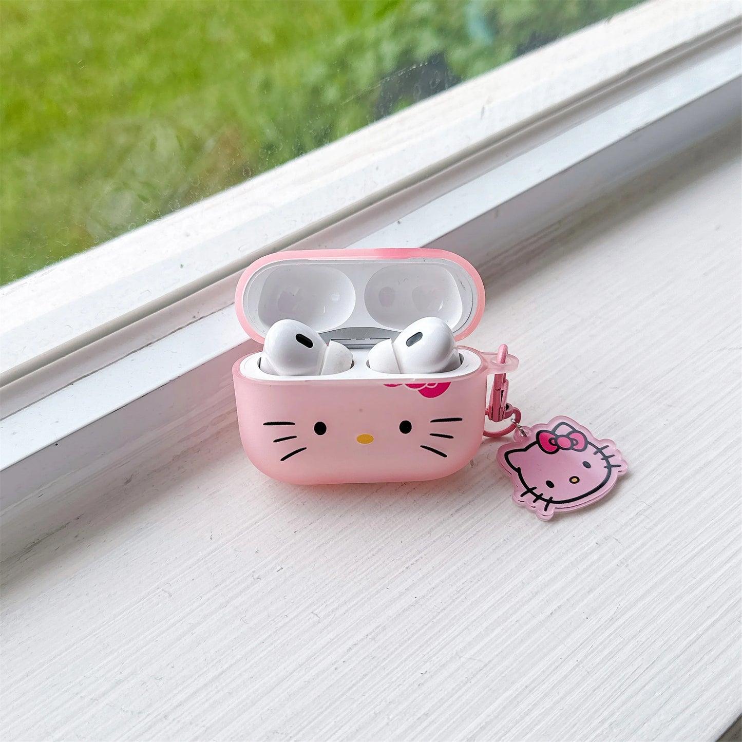 Hello Kitty Airpods Case