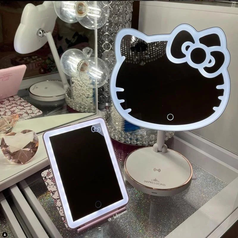 Hello Kitty Stand Flip Led Mirror