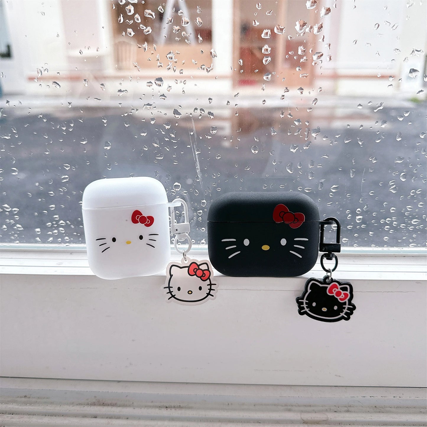 Hello Kitty Airpods Case