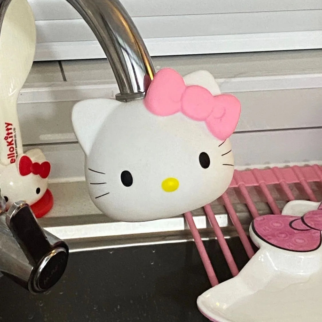 Hello Kitty Kitchen Shower Faucet Kawaii Splash-proof Faucet